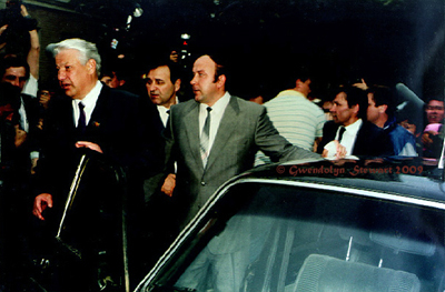 Boris Yeltsin Returns to His Car 
after Voting in the 1991 Presidential Election, Moscow, Photographed by Gwendolyn Stewart, 
c. 2009; All Rights Reserved